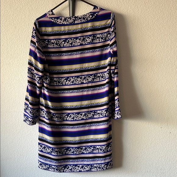 Diane Von Furstenberg Ruby Silk Shift Dress size 12 floral and stripe - Picture 5 of 9